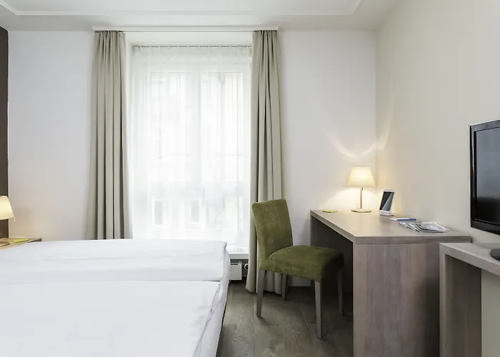 Platzhirsch - Downtown Boutique & Sushi Lounge Szálloda