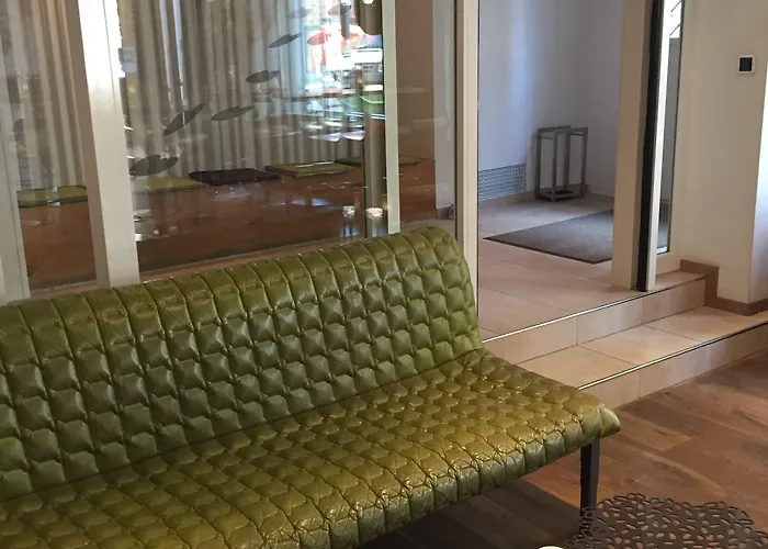 Platzhirsch - Downtown Boutique & Sushi Lounge Szálloda 3*