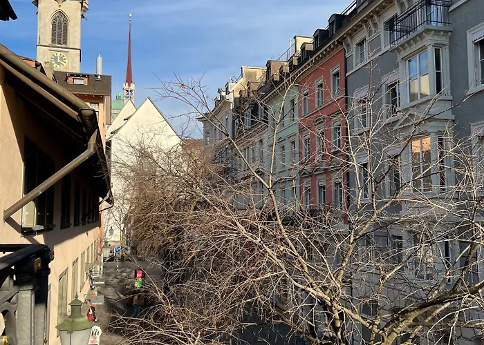 Platzhirsch - Downtown Boutique & Sushi Lounge