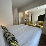 Platzhirsch - Downtown Boutique & Sushi Lounge Hotel 3*
