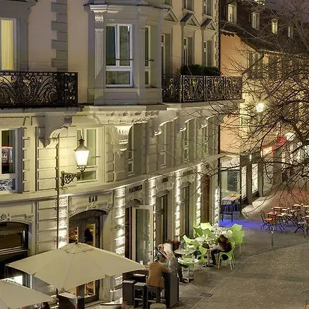Platzhirsch - Downtown Boutique & Sushi Lounge Отель