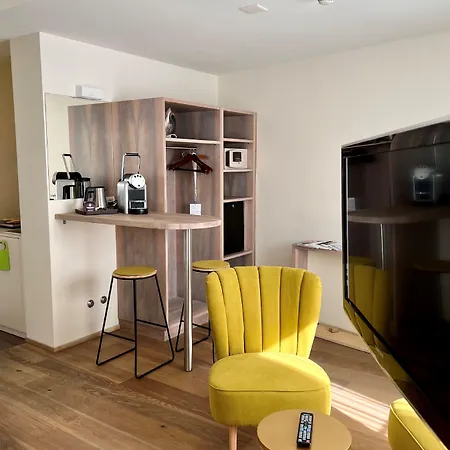 Platzhirsch - Downtown Boutique Hotel&sushi Lounge Zúrich