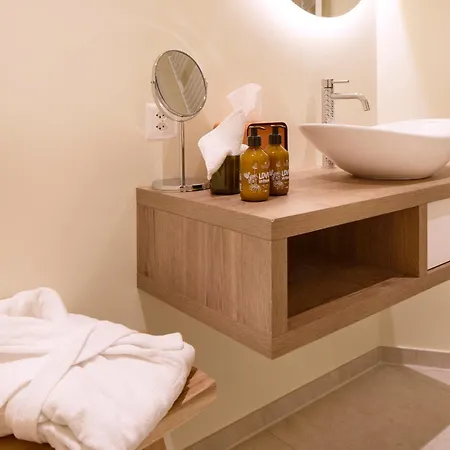 Hotell Platzhirsch - Downtown Boutique & Sushi Lounge