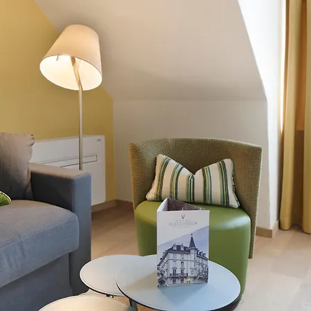 Platzhirsch - Downtown Boutique & Sushi Lounge 3*