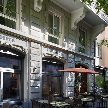Platzhirsch - Downtown Boutique & Sushi Lounge Zurique