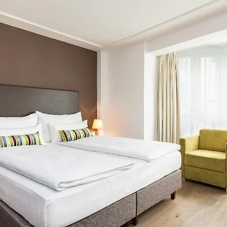 Platzhirsch - Downtown Boutique & Sushi Lounge Hotel Zurych