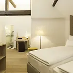Szálloda Platzhirsch - Downtown Boutique & Sushi Lounge 3*