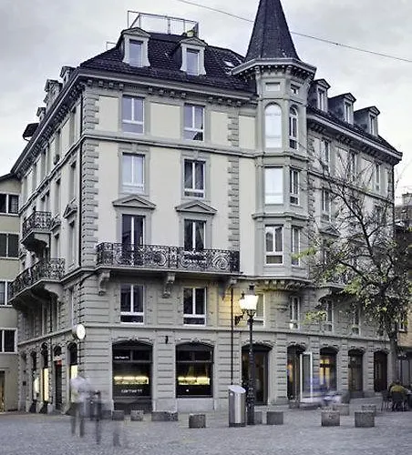 Platzhirsch - Downtown Boutique & Sushi Lounge Hotel