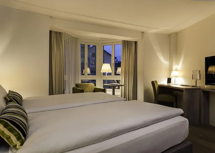 Platzhirsch - Downtown Boutique & Sushi Lounge