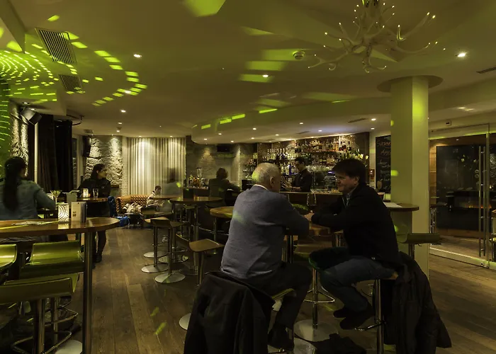 Hotel Platzhirsch - Downtown Boutique & Sushi Lounge 3*