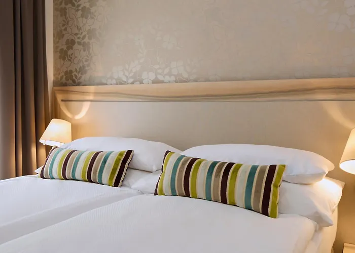 Platzhirsch - Downtown Boutique & Sushi Lounge Hotel Zurych