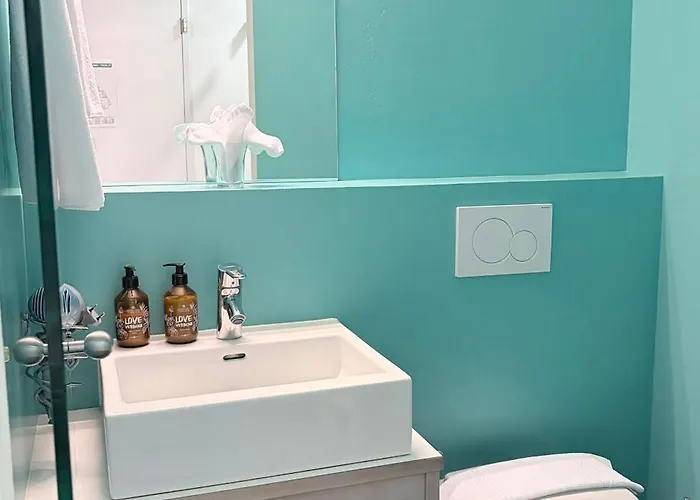 Platzhirsch - Downtown Boutique & Sushi Lounge 3*