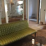 Platzhirsch - Downtown Boutique & Sushi Lounge 酒店 3*