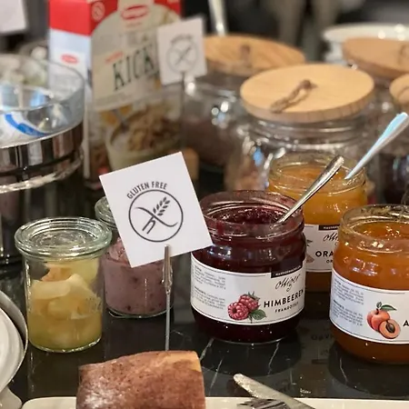 Platzhirsch - Downtown Boutique & Sushi Lounge 3*