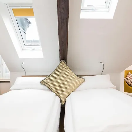 Platzhirsch - Downtown Boutique & Sushi Lounge 3* Zurich