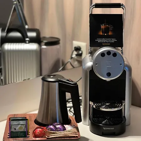 酒店 Platzhirsch - Downtown Boutique & Sushi Lounge